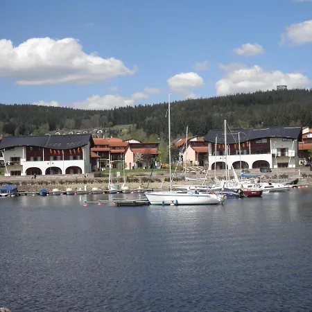 Apartment: Ski-close Terrace Retreat Apartment Lipno nad Vltavou